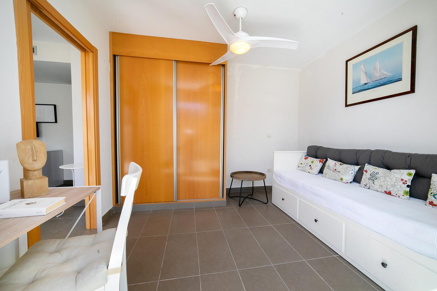 Appartement Atico Borumbot 2-2-3-14 *
