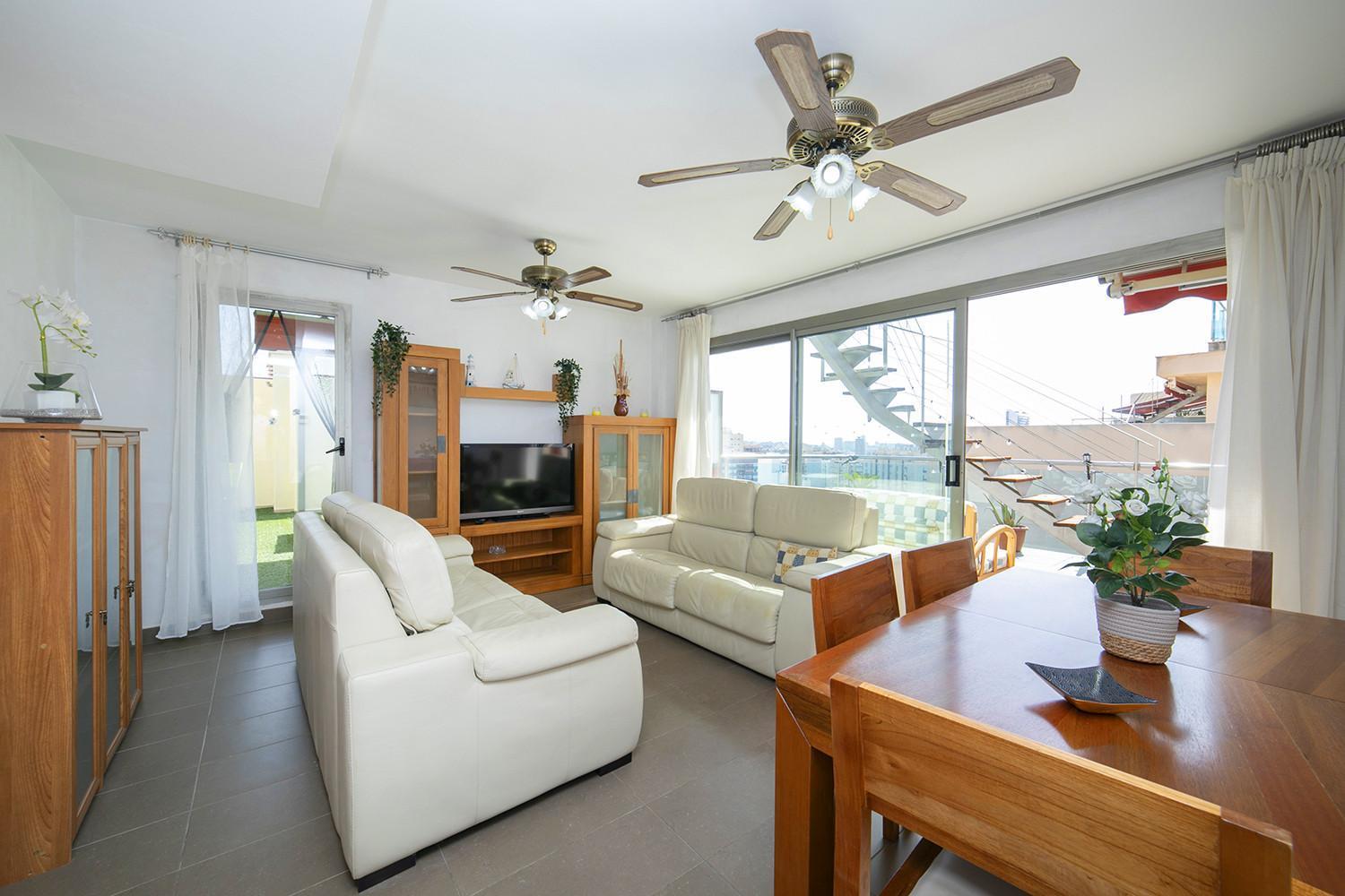 Appartement Atico Borumbot 2-2-3-14 *