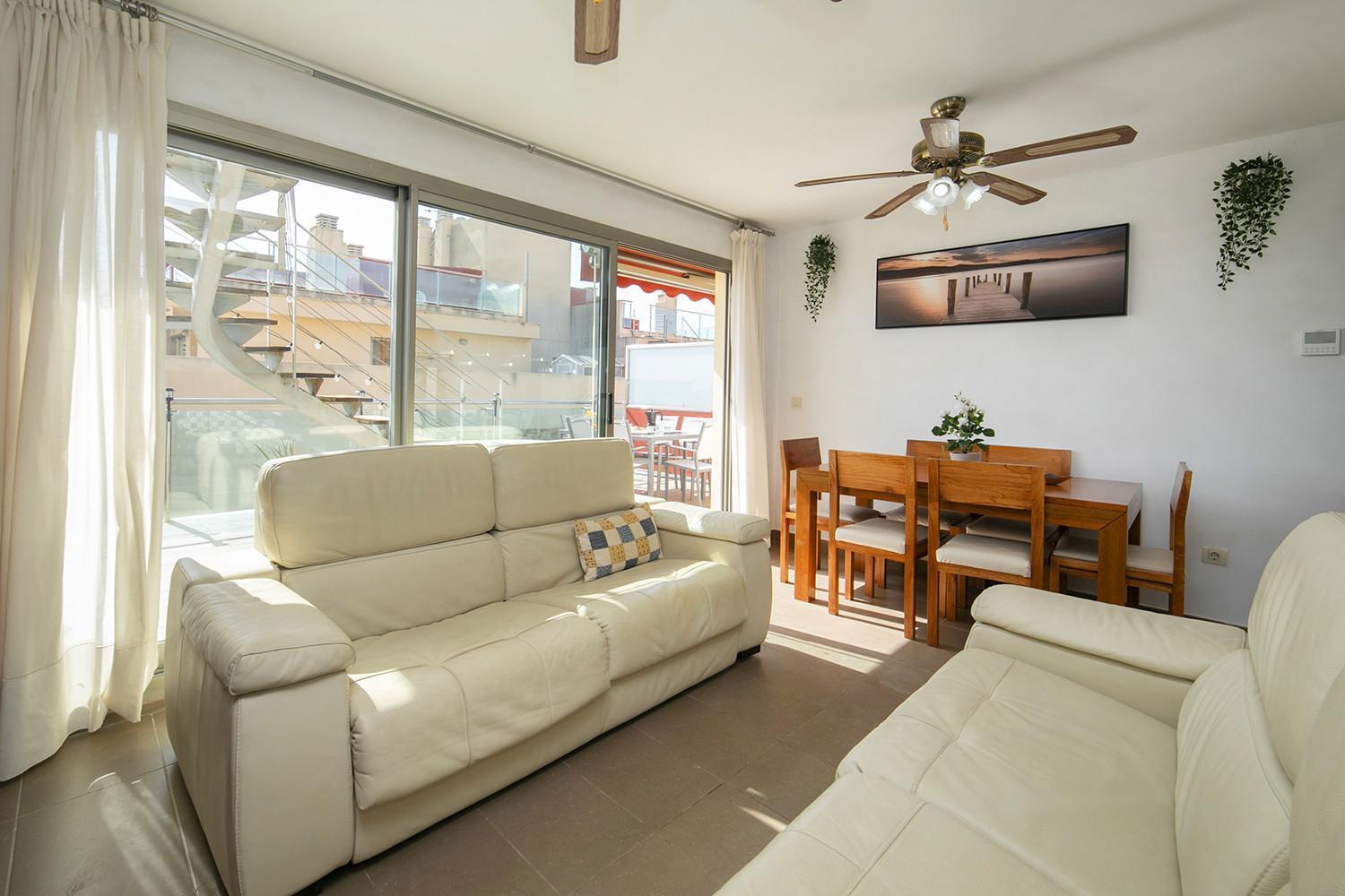 Atico Borumbot 2-2-3-14 Appartement